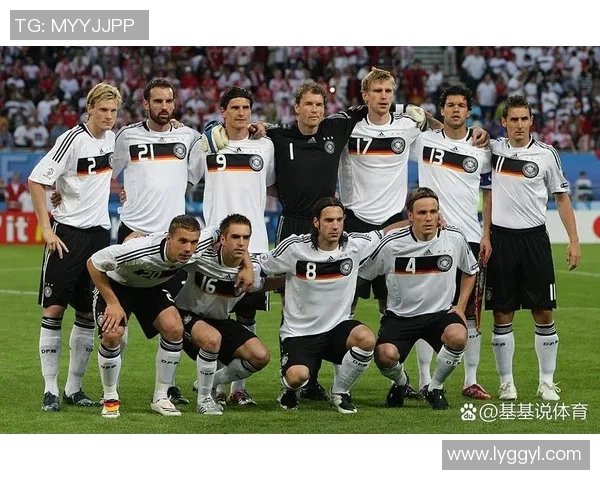 全球足坛五大传奇球星实力对比与影响力分析 全球足坛五大传奇球星实力对比与影响力分析